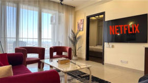 Elysium Tower Cozy 2Bhk with Netflix & City Views